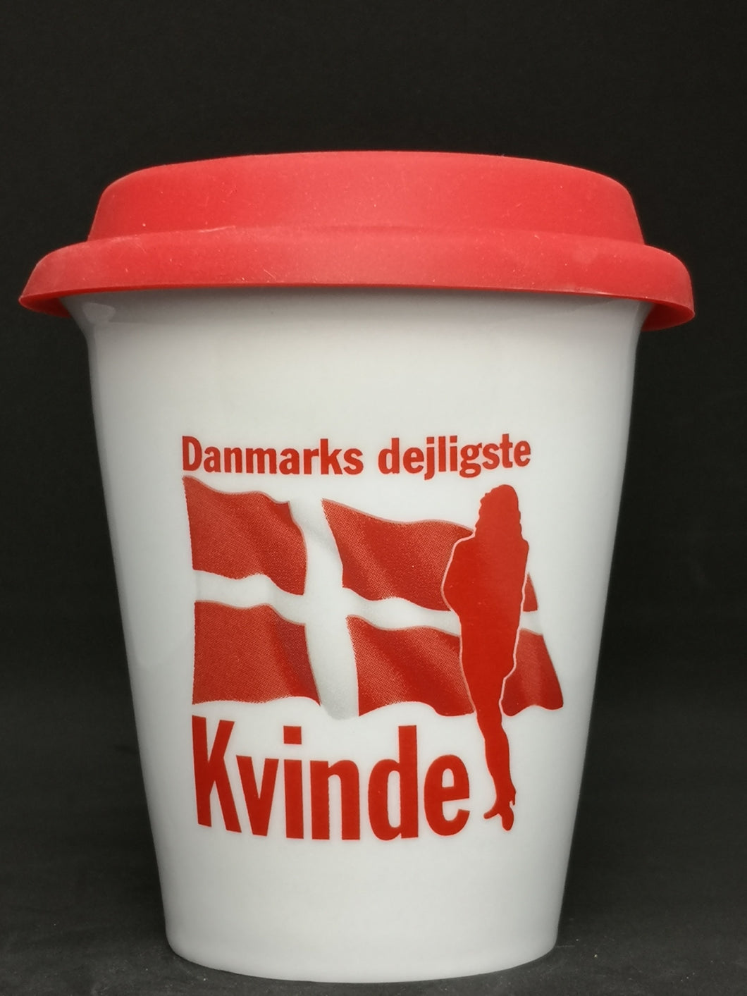 Porcelæn krus med rødt låg 